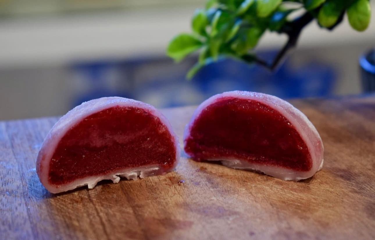 Mochi Cassis