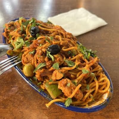 Makarouna sauce rouge
