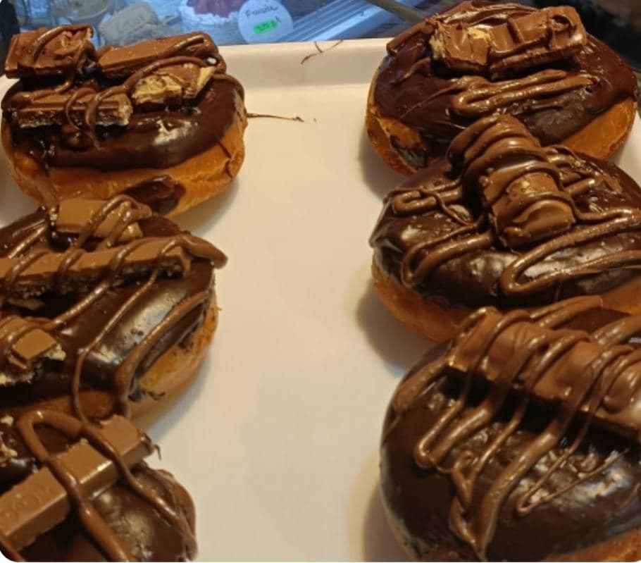 Donut happy