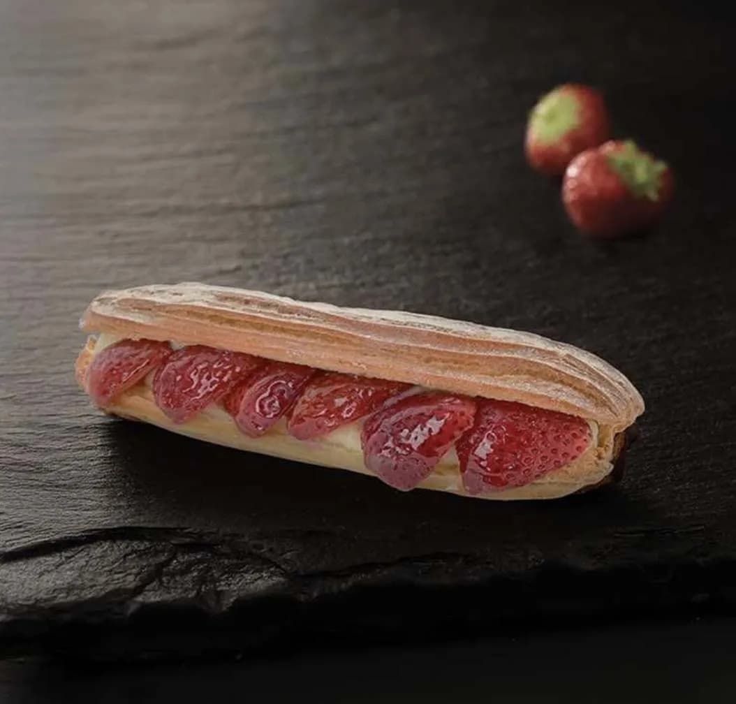 Éclair à la fraise