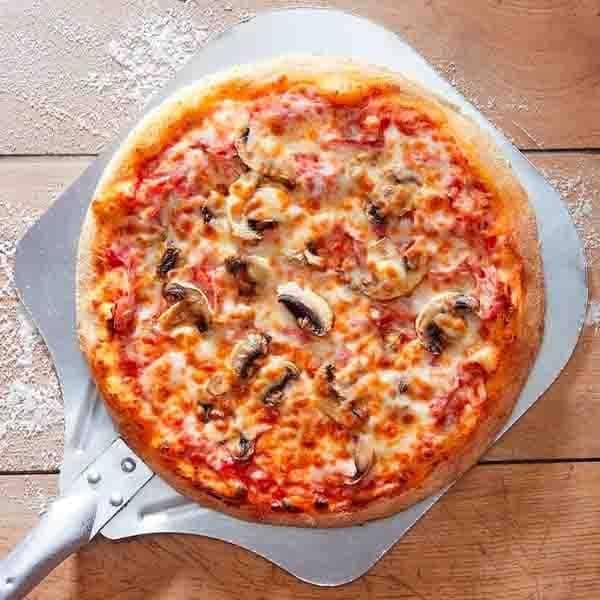 Pizza poulet champignons