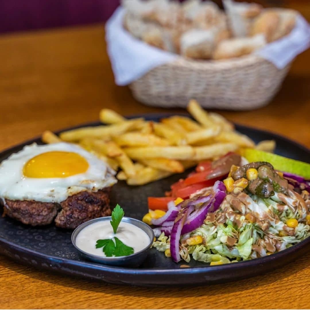 Plat Steak haché à cheval