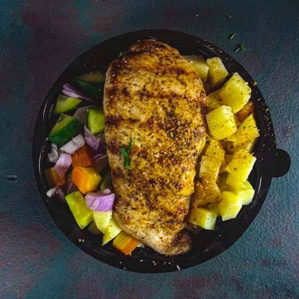 Pomme de terre à la vapeur et poulet grillé