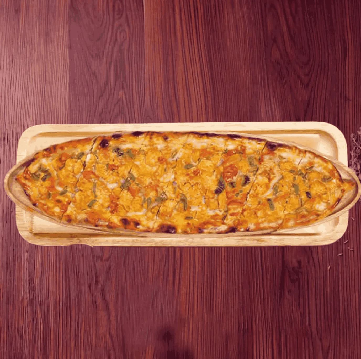 Tavuklu Pide