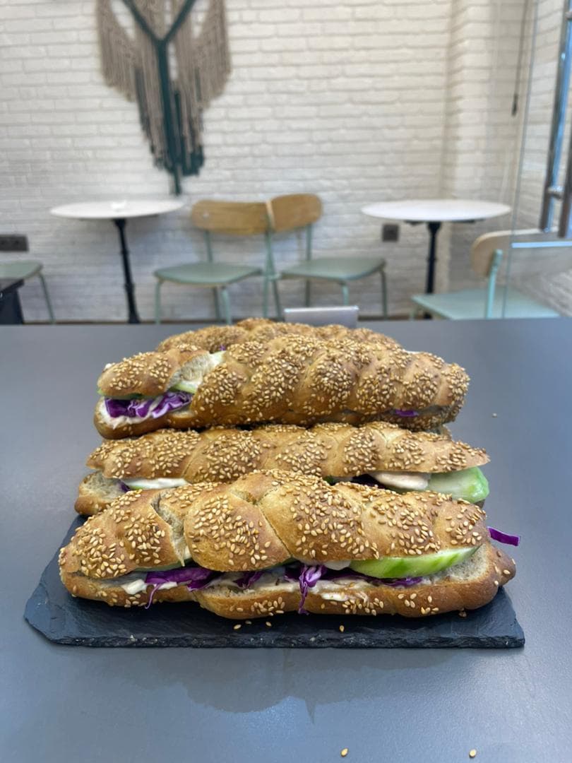 Sandwich Pain Brioché A La Farine Complète